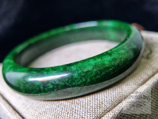 Vintage Natural Green Jadeite Bangle - Authentic Real Jade Bracelet, High-Quality Jewelry